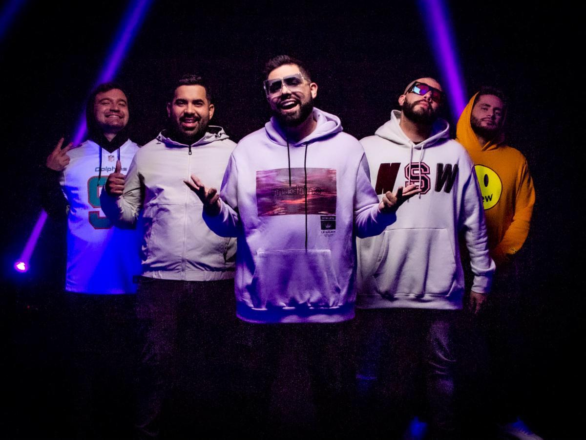 Com uma versão folclórica, latina e africana, La Reforma compartilha sua nova música “Alabao”