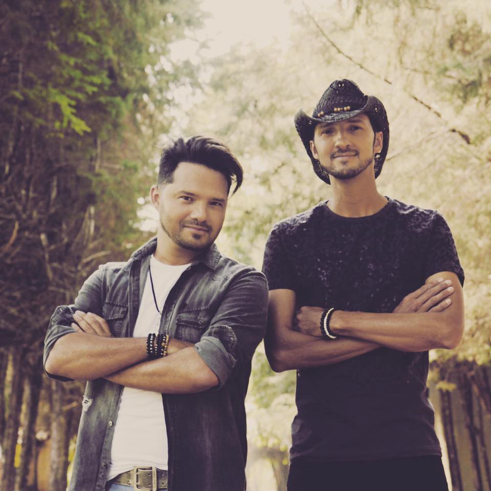 Adriano Sill volta a gravar com seu irmão Ricardo e lança o seu mais novo single