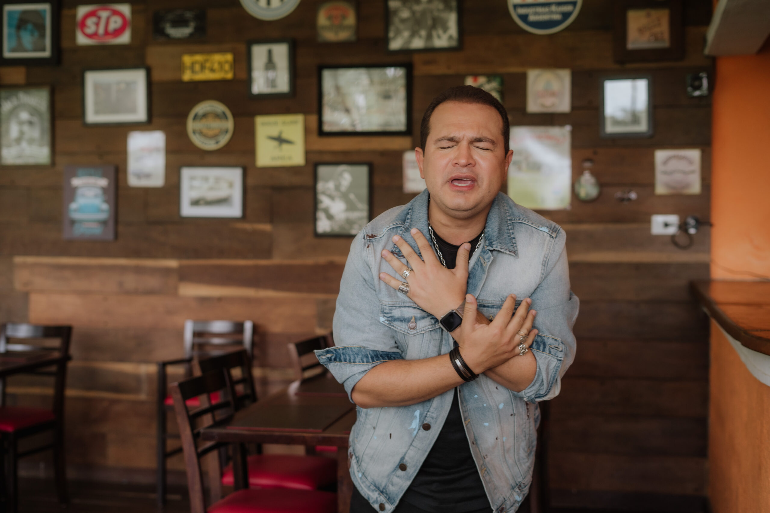 Davi Sacer lança single e videoclipe da canção “Tudo Podes” – Uma mensagem de confiança no Deus que tudo pode fazer
