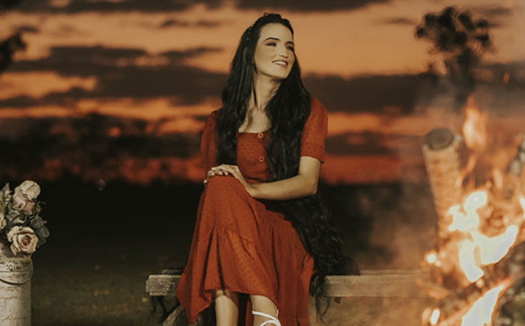 Angélica Azevedo lança novo single – Conta Pra Mim