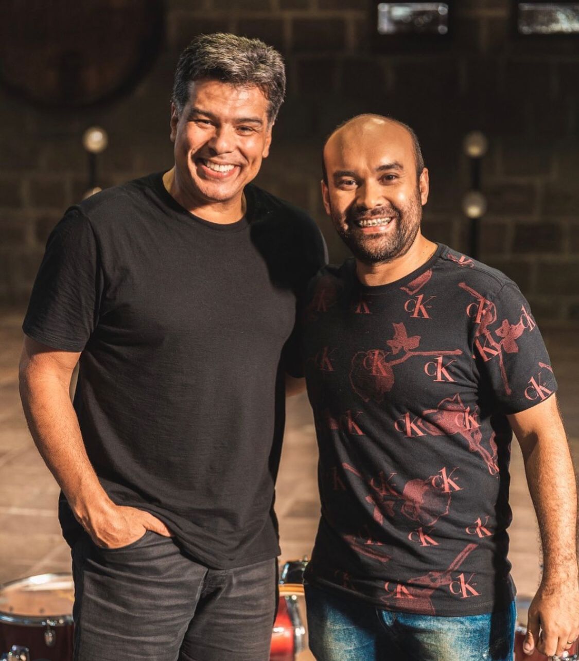 Robson Cassiano: o produtor musical cristão e influencer que está reconstruindo a ideia de louvor como ministério