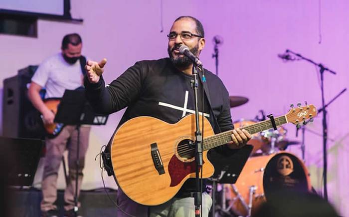 Marcos Miranda profetiza sobre cura em seu novo single autoral – Nazareno