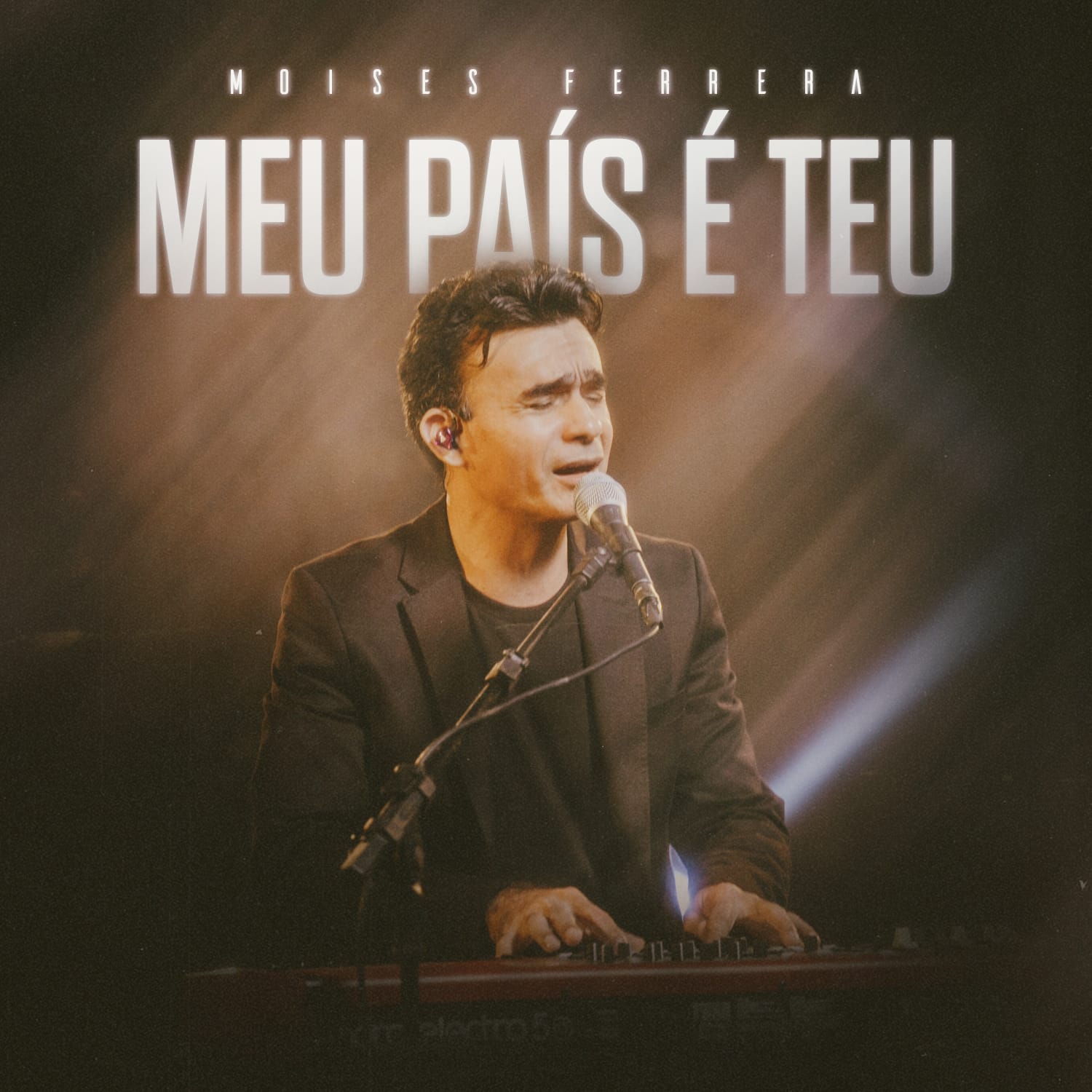 Cantor maranhense, Moises Ferrera lança single inédito “Meu País é Teu”