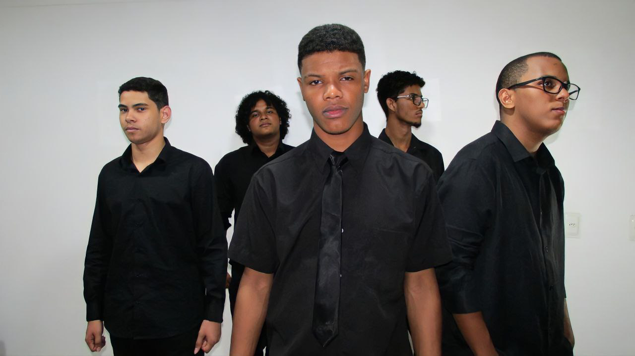 Banda No Secreto fala sobre o incondicional amor de Deus no novo single “Deus e Pai”