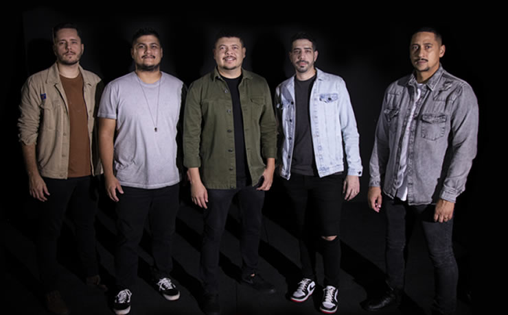 Stone Worship lança o single “Somos Tuas Mãos” com uma proposta musical diferente da sua discografia
