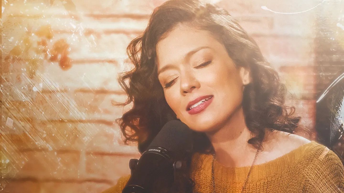 Jéssica D’Ávila lança single inédito “Deus, Por Favor” pela Graça Music