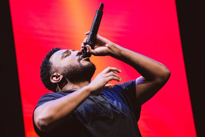 ELI SOARES COMEMORA SUA 5ª INDICAÇÃO CONSECUTIVA AO GRAMMY LATINO