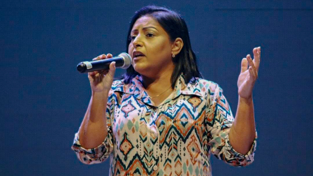 Amanda Lage é a vencedora da terceira edição do festival de música Publimusic