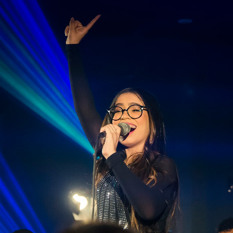 Eduarda Conrado lança o single “No Tempo” com a participação de Pr. Guilherme Batista