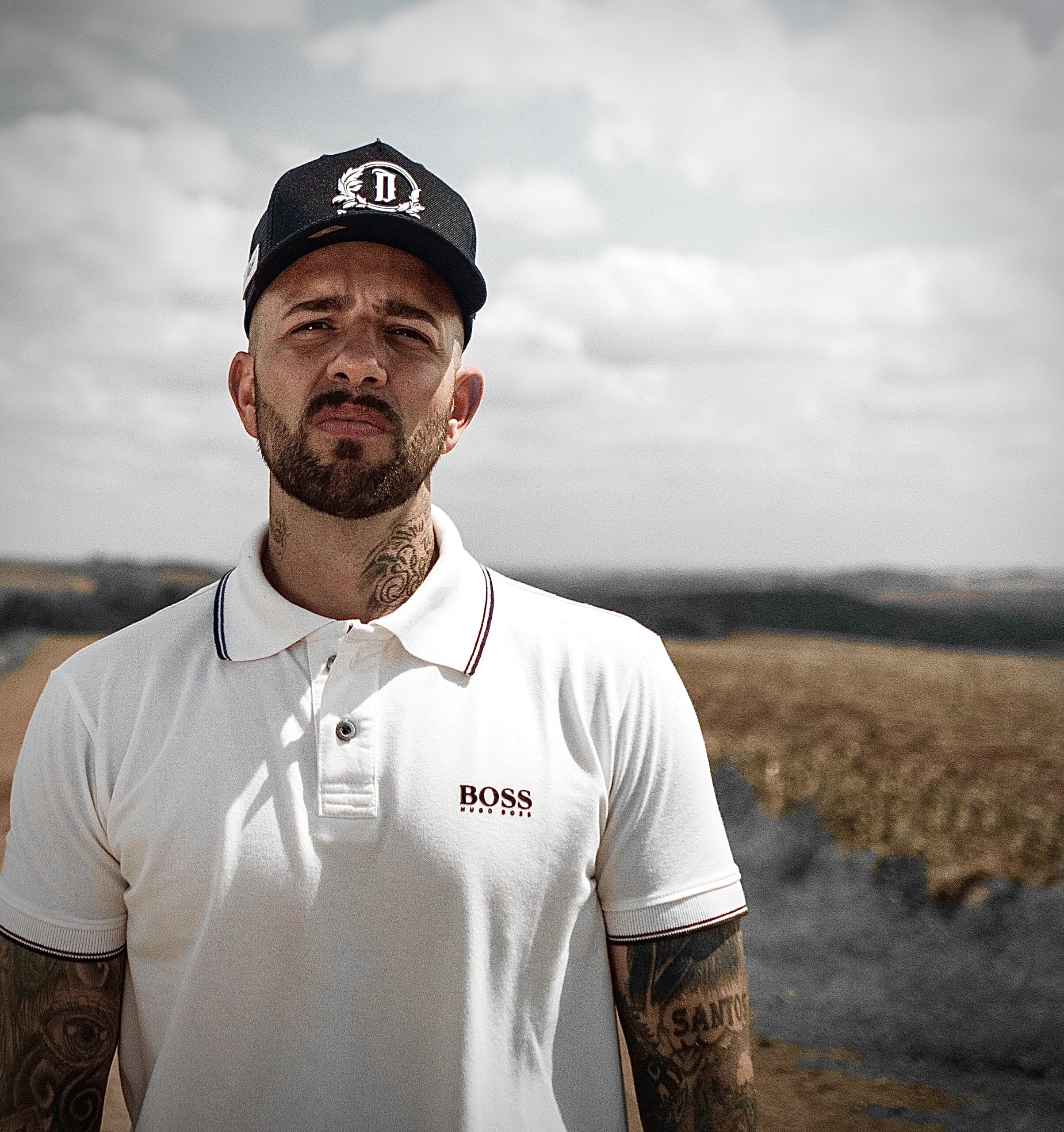 A Guerra É Espiritual é o novo álbum de Thiagão