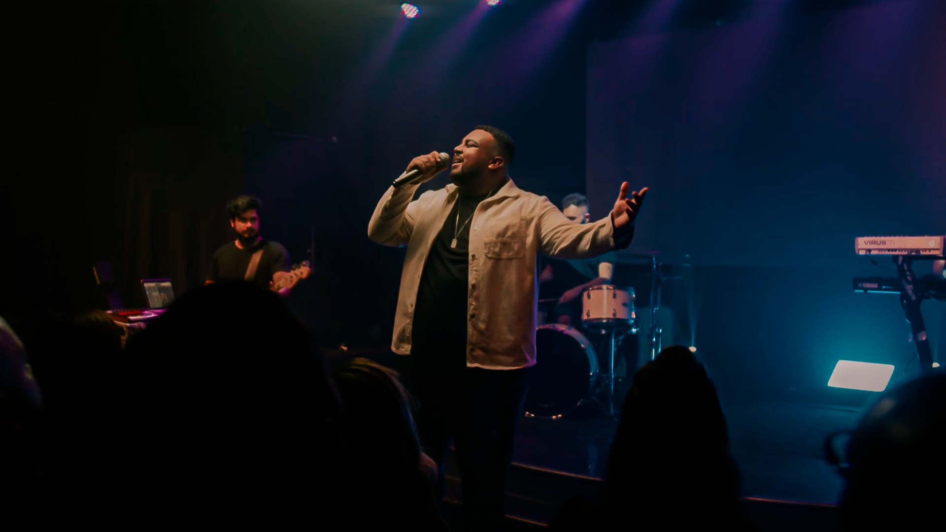 Dan Nascimento exalta as maravilhas de Deus no novo single autoral “O Deus”