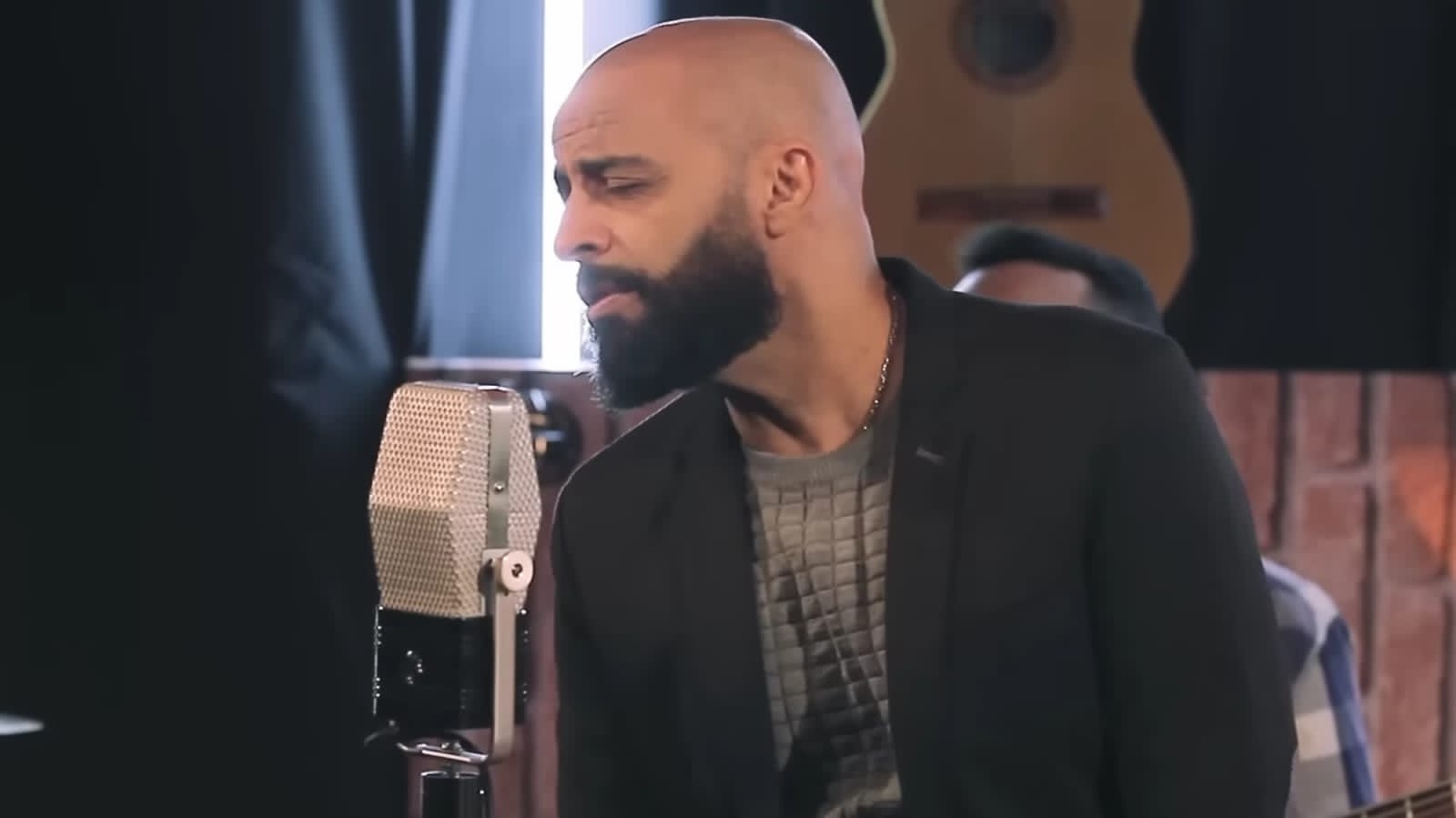 Ronaldo André lança o single “Sou Conduzido Pelo Senhor”