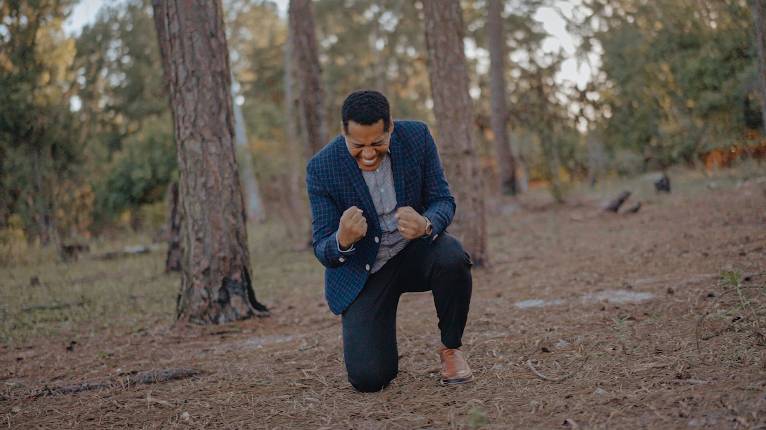 “Avivamento”: O novo single do cantor e compositor Alex Soares inspirado na história do Pentecostes
