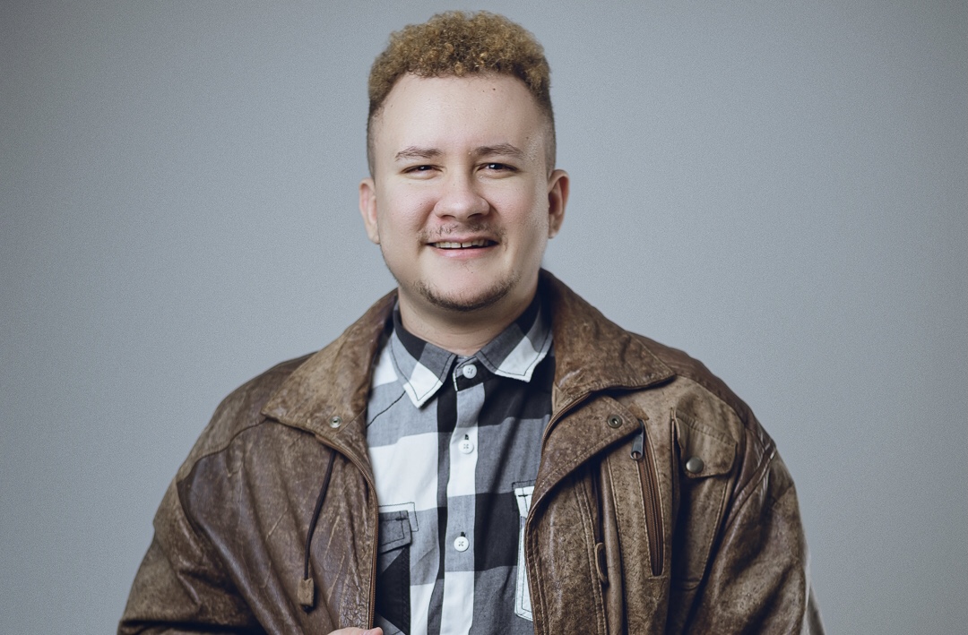 Cantor Israel Fraser lança o single “Tua Mão”, canção gravada pela MK Music