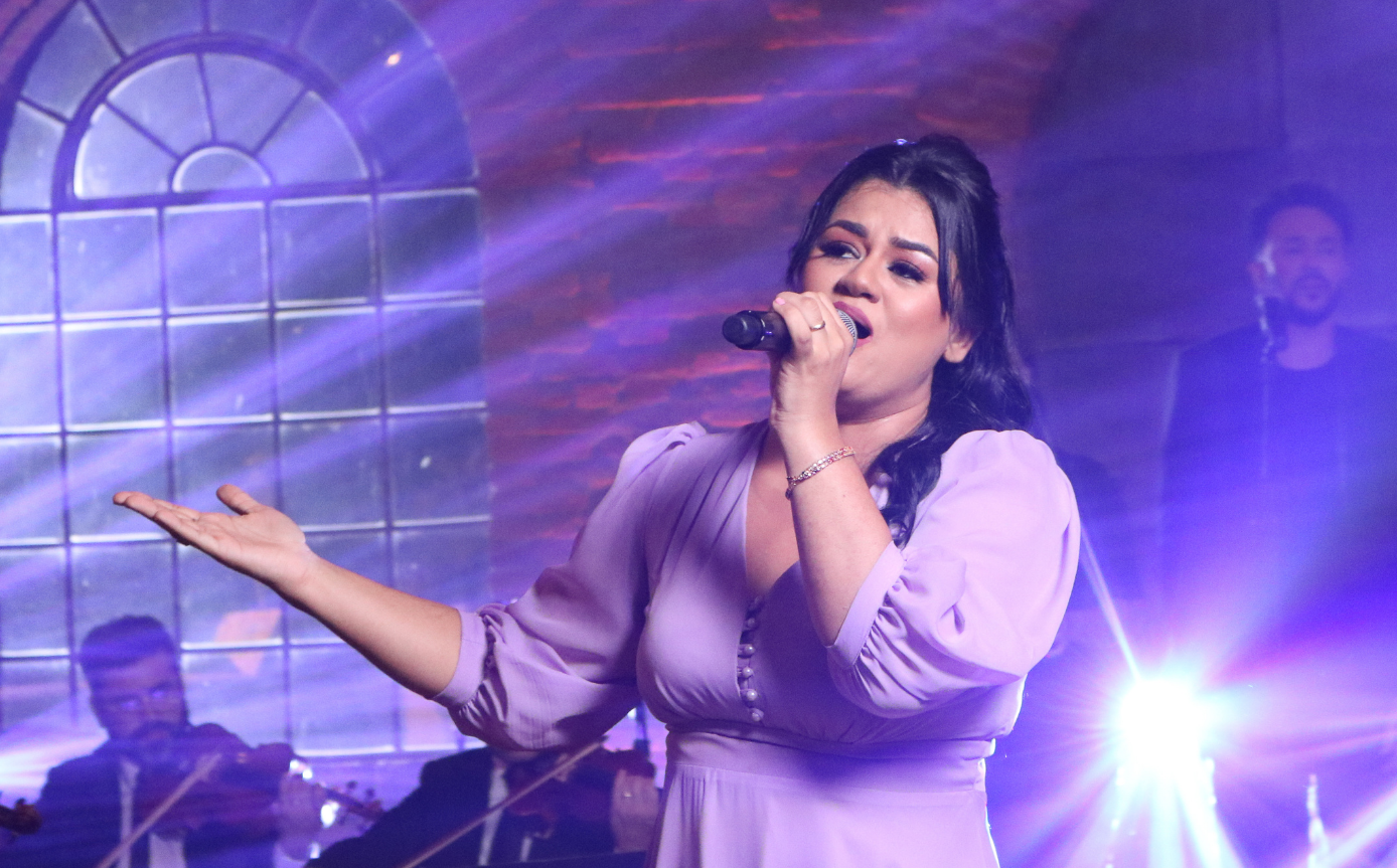 Raquel Lopes anuncia o single “Não Abandone as Botijas” pela Rede Music