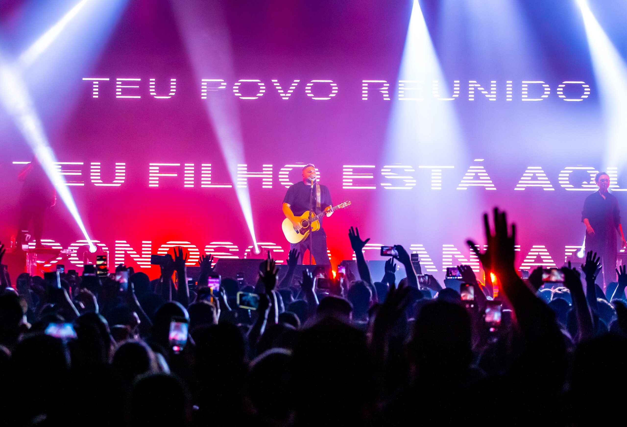 Fernandinho conquista o público de São Paulo com sua turnê “Único”!