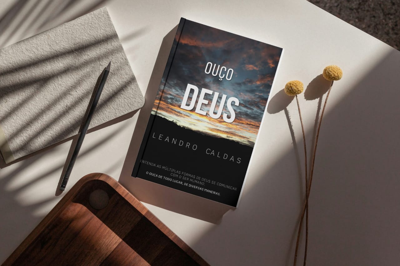 “Ouço Deus”, uma obra que vai se tornar o seu livro de cabeceira