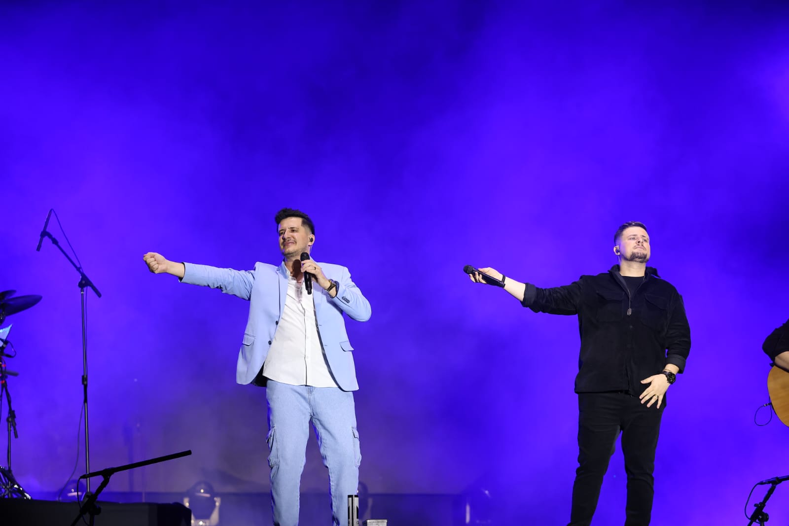 André e Felipe apresentam: “Mostra-me Tua Glória” (Ao Vivo no Mineirão)