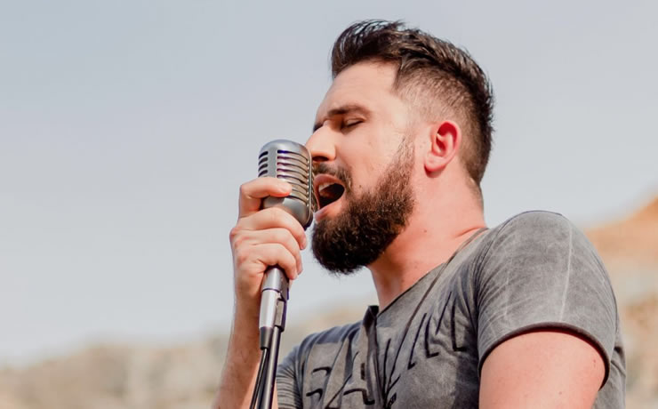Cantor paulista Fred Lucatelli lança EP “Pra fazer acontecer” com canções de adoração inspiradas por Deus