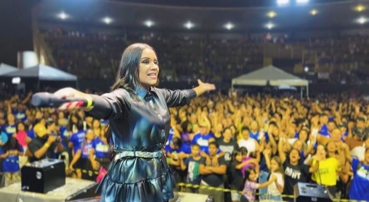 Cantora Angielly lança o single “Tudo Por Você” com mensagem de fé e esperança