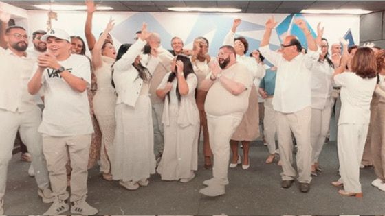 Bless Music lança “Deus Sempre Está Cuidando”, seu videoclipe de fim de ano, celebrando o zelo de Deus em todos os momentos