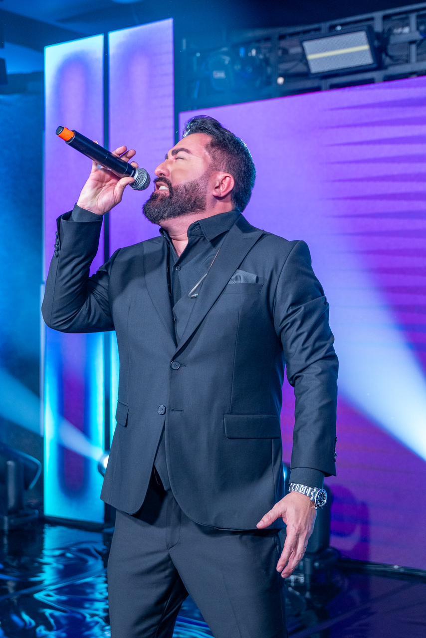 Atemporal: Jonas Vilar reapresenta sucessos da música gospel em novo DVD pentecostal