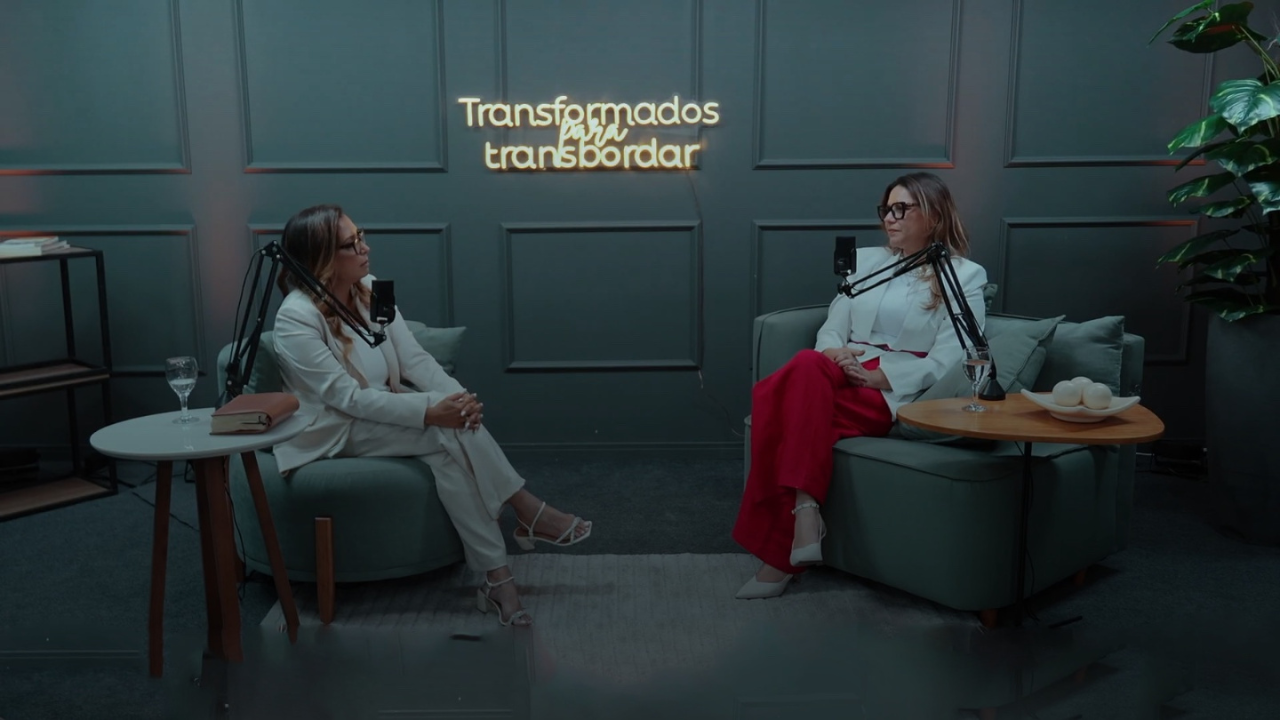 Juci Queiroz participa do Programa “Transformados Para Transbordar” e fala sobre o Poder da Organização na Vida Cristã