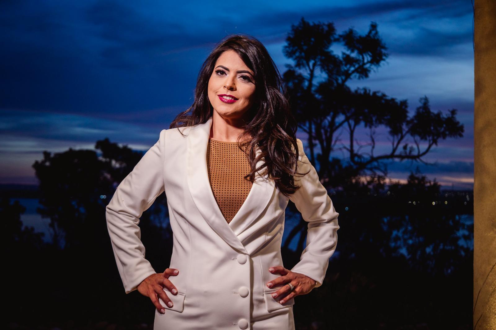 Liliane Delgadillo lança o clipe da canção “Sacrifício” e emociona com mensagem de fé e entrega